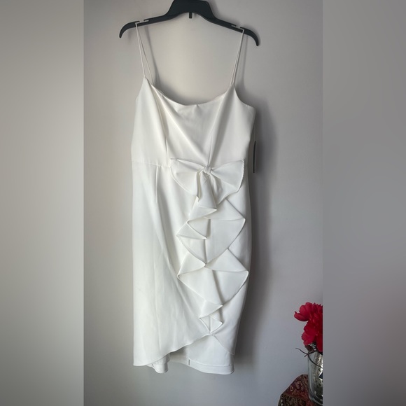 Aidan by Aidan Mattox Dresses & Skirts - Aidan Aidan Mattox Cream Bow Detail Ruffle Dress Size 12